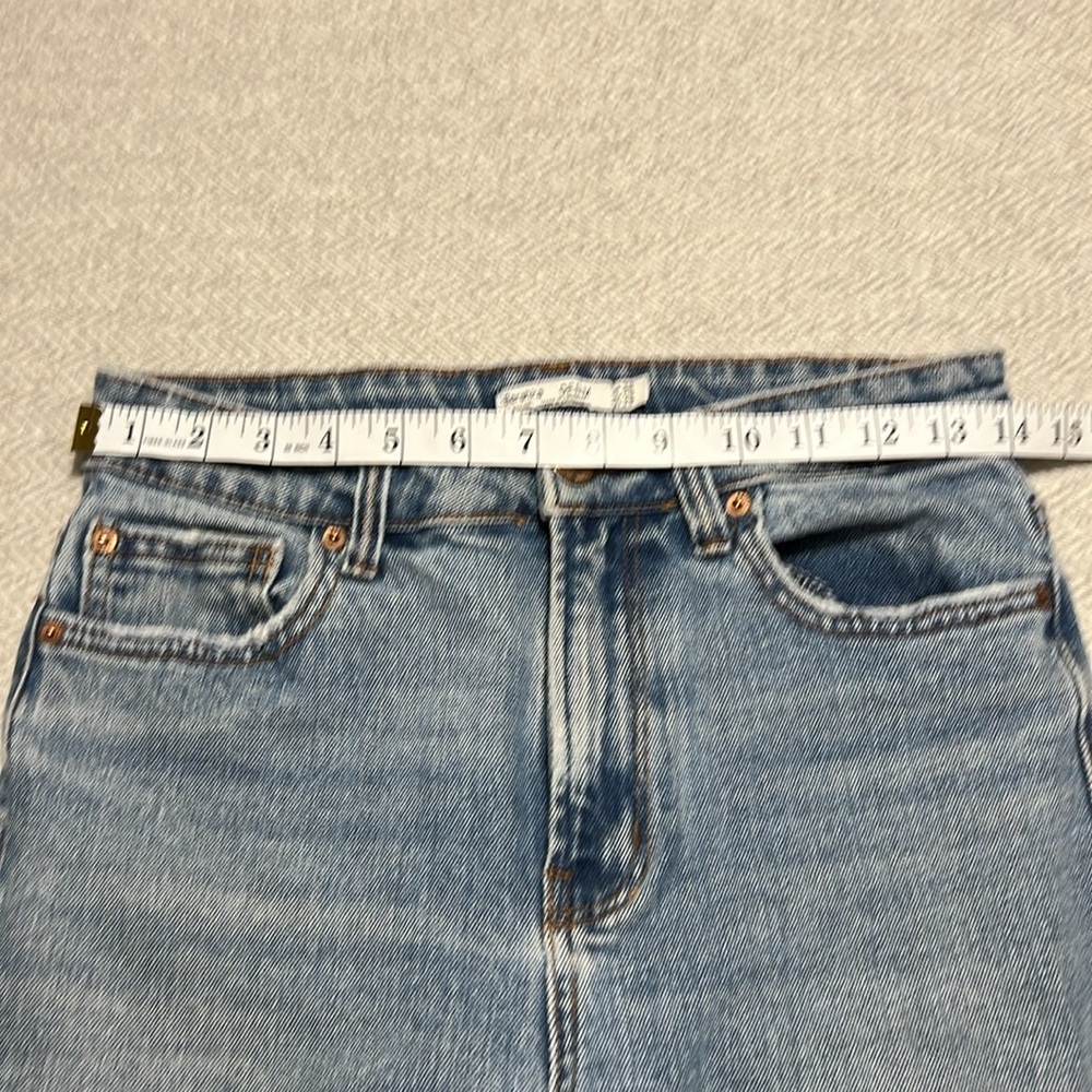 Bershka Light Blue Denim Crop Straight Jeans. Size 6 - Picture 6 of 11